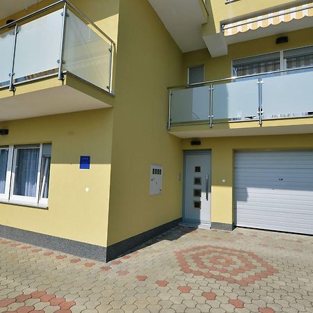 Villa Martina Ika Exterior photo
