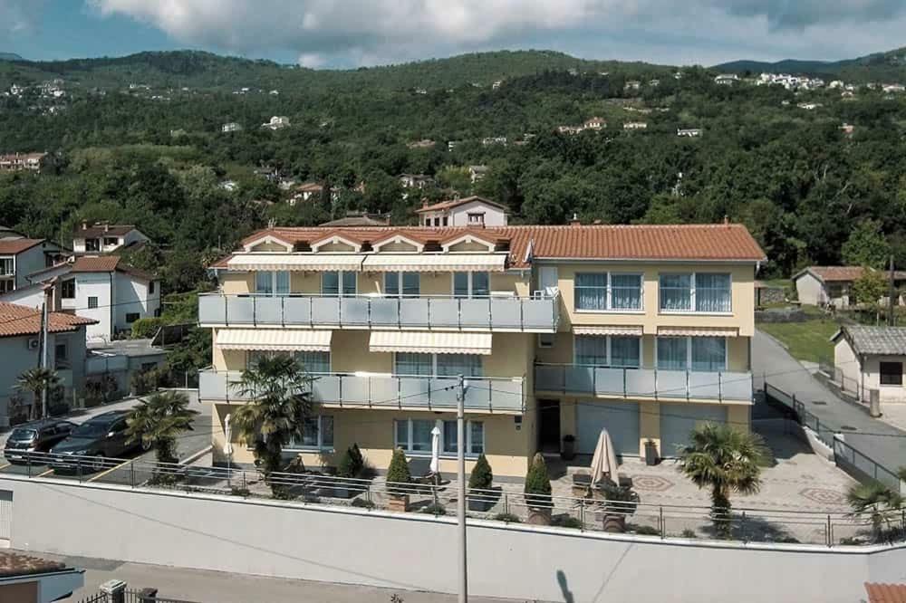 Villa Martina Ika Exterior photo
